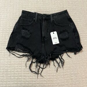 Black Distressed High-Rise Shorts – Forever 21